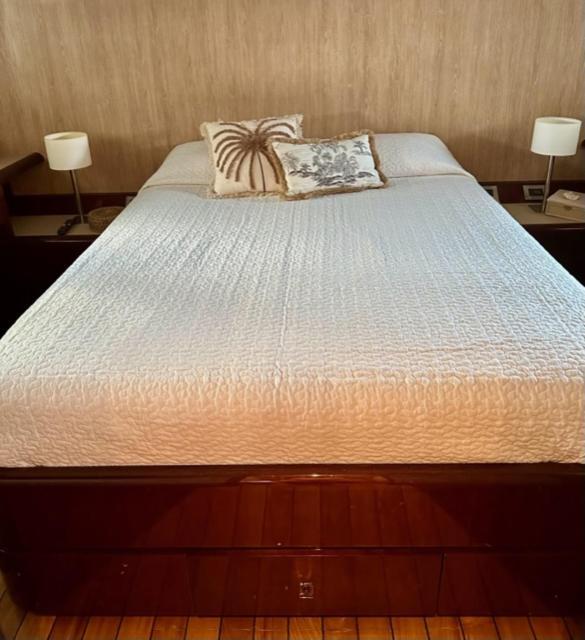 Motoryacht 21 Avec Equipage Hotel Barcelona Ngoại thất bức ảnh